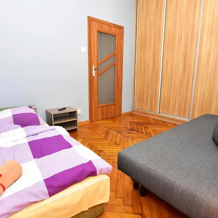 City Central Apartments Wroclaw Daire *