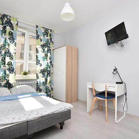 City Central Apartments Wroclaw Апартаменты *
